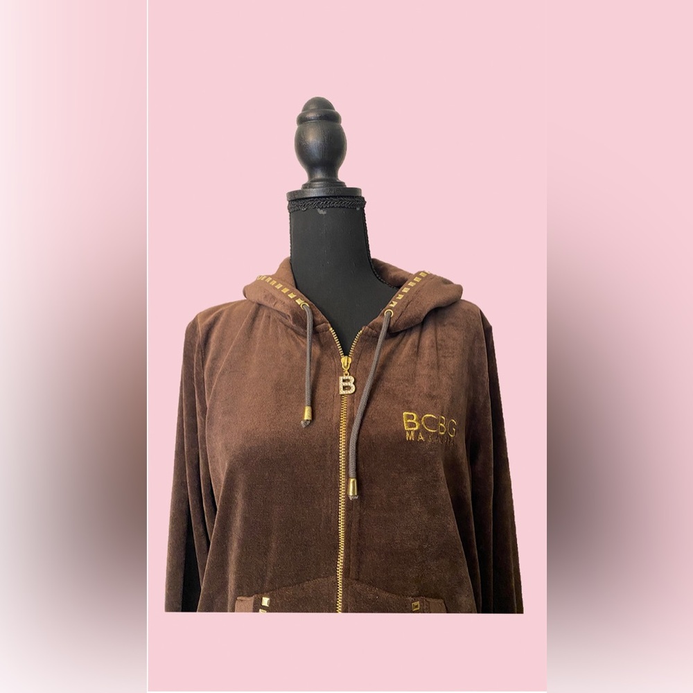 Vintage tracksuit pair